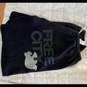 FREECITY large sweats